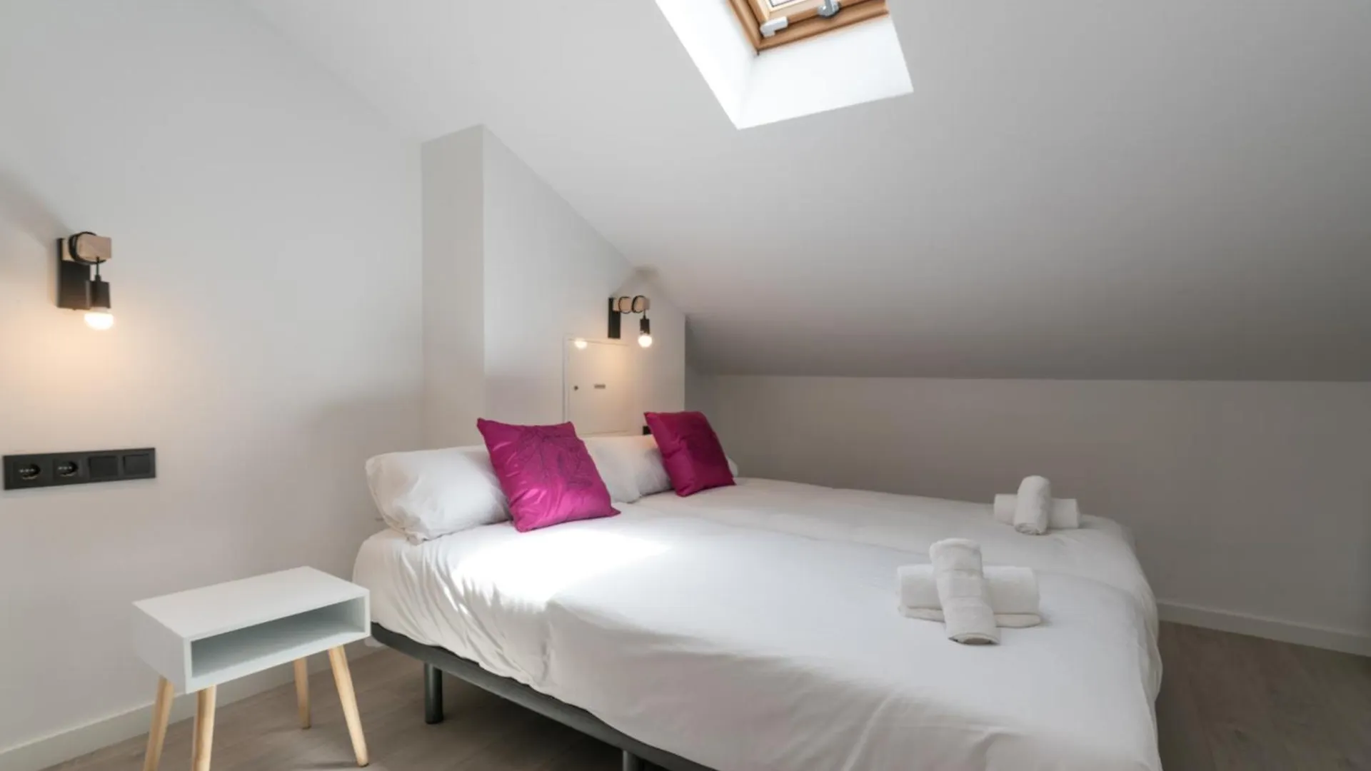 Apartment Sanctuary, By Cazul Malaga Spain
